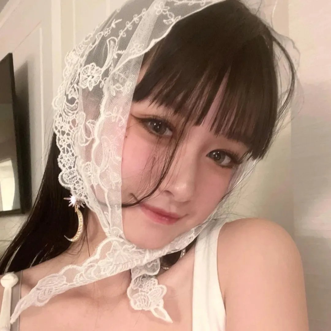 小镇春回